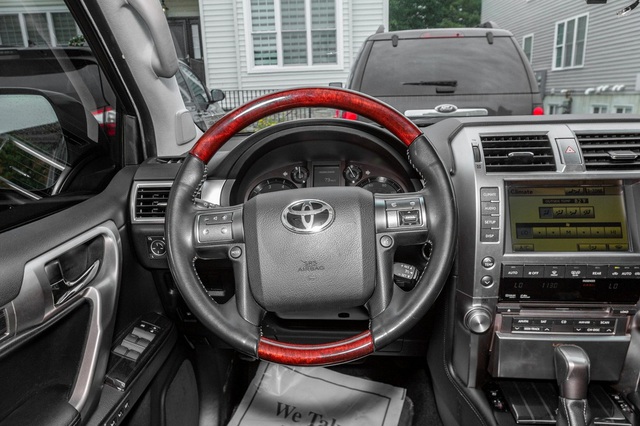 Quá yêu thích Toyota, chủ nhân chiếc Lexus GX 460 đã độ lại thành Land Cruiser Prado - Ảnh 9.